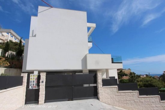 Villa en venta a estrenar en El Campello (Alicante)