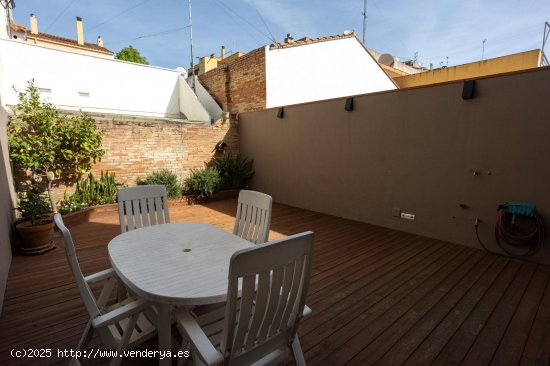 Unifamiliar adosada en venta  en Figueres - Girona