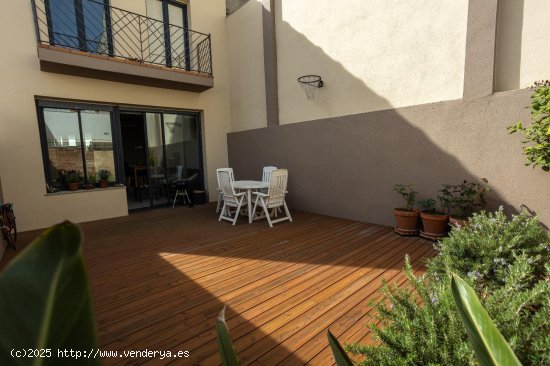 Unifamiliar adosada en venta  en Figueres - Girona