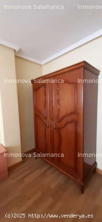 Salamanca ( Barrio del Oeste ); 4d, 1wc , 1 aseo.  SS.CC. 1100€ - Salamanca