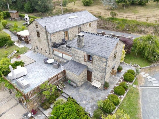 Casa de campo-Masía en Venta en Monfero La Coruña