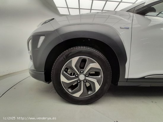 Hyundai Kona 1.6 TGDI 141 CV TECNO HYBRID - Igualada