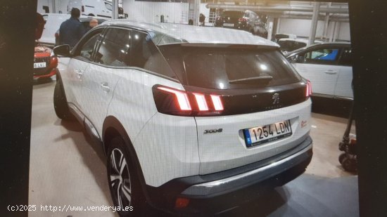 Peugeot 3008 ALLURE BLUE HDI 130 CV - Ponteareas