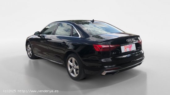 Audi A4 2.0 30 TDI S TRONIC BLACK LINE AVANT 136 5P - Caravaca de la Cruz