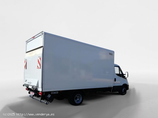 Iveco Daily CHASIS CABINA 2.3 TD 35S 16 3750 156 2P - Sangonera la Seca