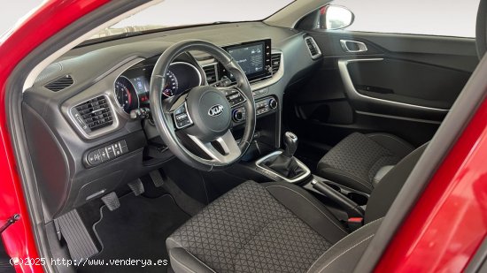 Kia XCeed TODOTERRENO 1.0 T-GDI 88KW CONCEPT 120 5P - Murcia