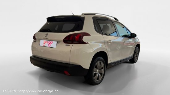 Peugeot 2008 TODOTERRENO 1.2 PURETECH 60KW STYLE 82 5P - Espinardo