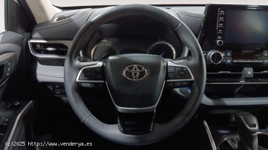 Toyota Highlander TODOTERRENO 2.5 HYBRID 182KW ADVANCE CVT 4WD MET 246 5P 7 Plazas - Cartagena