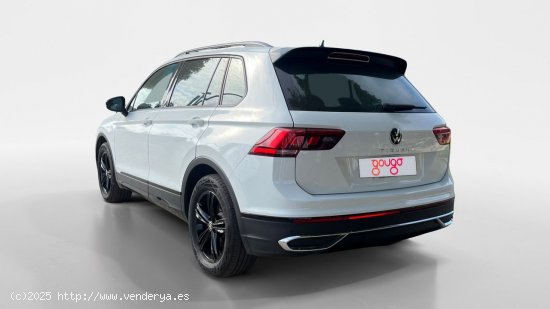 Volkswagen Tiguan TODOTERRENO 2.0 TDI 110KW URBAN SPORT DSG 150 5P - Murcia