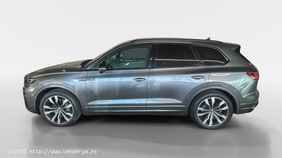 Volkswagen Touareg TODOTERRENO 3.0 TDI 210KW R-LINE AT 4WD 286 5P - Murcia