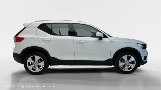 Volvo XC40 VOLVO XC40 MOMENTUM T3 1.5 AUTO 163CV 5P - Murcia