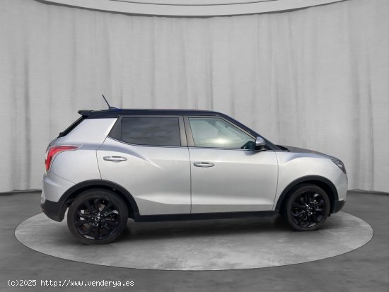 SsangYong Tivoli d16t Limitede - Vigo