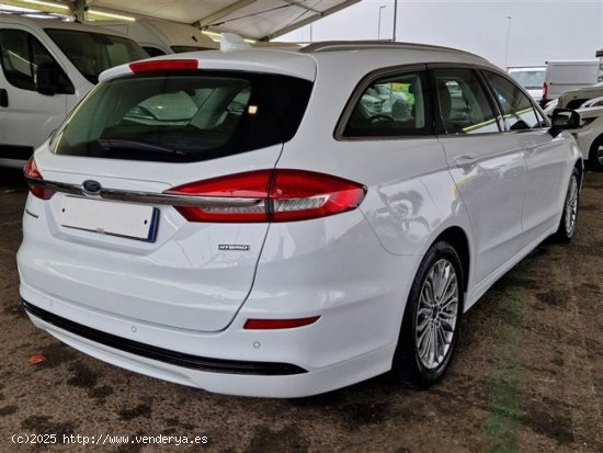 Ford Mondeo 2.0 Híbrido 138kW Titanium HEV AT SB - Navalcarnero