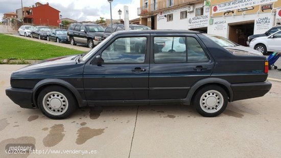 Volkswagen Jetta 1.6 Pacific de 1991 con 160.700 Km por 3.800 EUR. en Madrid