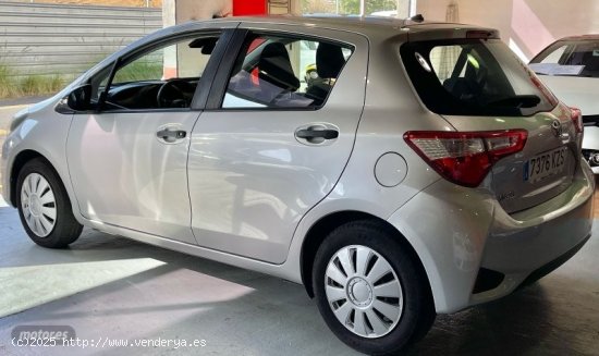 Toyota Yaris YARIS 1500 110 CV ACTVE de 2019 con 78.945 Km por 13.900 EUR. en Tenerife