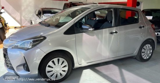 Toyota Yaris YARIS 1500 110 CV ACTVE de 2019 con 78.945 Km por 13.900 EUR. en Tenerife