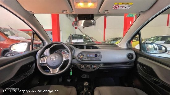 Toyota Yaris YARIS 1500 110 CV ACTVE de 2019 con 78.945 Km por 13.900 EUR. en Tenerife