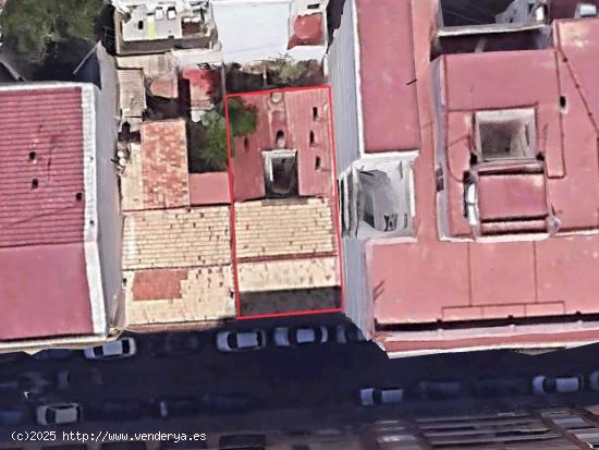 CASA SOLAR IDEAL PARA EDIFICAR EN UNA DE LAS MEJORES ZONAS DE ELDA - ALICANTE