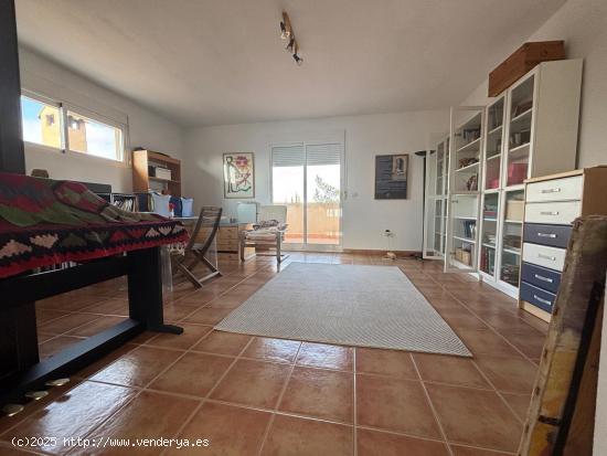 VENTA DE GRAN CHALET EN LA ALCAYNA - MURCIA