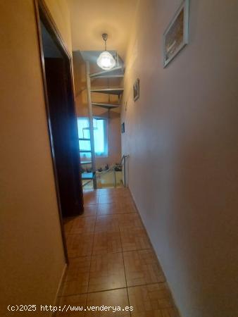 VENTA: Casa en pleno Camino de Santiago en Camponaraya - LEON