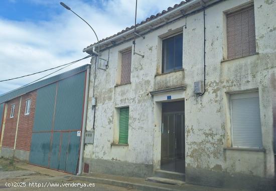 CASA PARA REFORMAR EN QUINTANILLA DE RUEDA - LEON