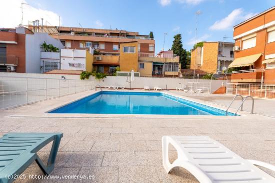  Unifamiliar adosada - Sant Boi de Llobregat (Centre) - BARCELONA 