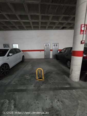  SE VENDE PLAZA DE PARKING CON TRASTERO, ZONA EMILIO ORTUÑO., - ALICANTE 