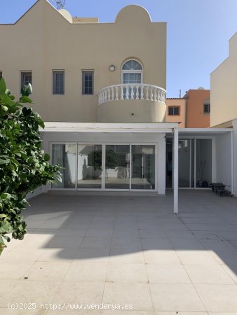  Dúplex en venta en Santa Lucía de Tirajana (Las Palmas) 