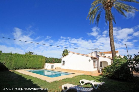 Villa en venta en Dénia (Alicante)