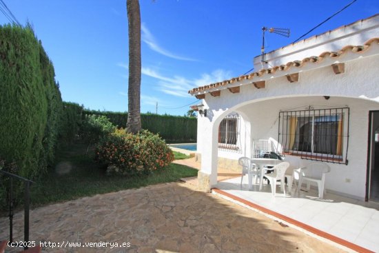 Villa en venta en Dénia (Alicante)