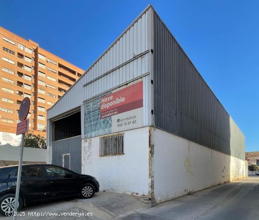  NAVE INDUSTRIAL EN ALQUILER PARA UN AÑO JUNTO A LA FERIA DE VALENCIA - VALENCIA 