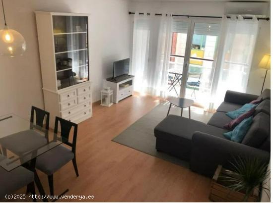  ALQUILER DE EXCELENTE VIVIENDA ZONA ENSANCHE DE 3 DORMITORIOS - ALICANTE 