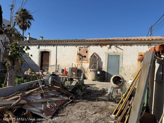 CASA PARA REFORMAR EN LA VILETA - BALEARES