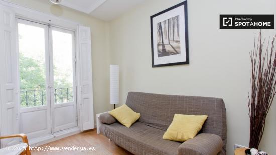 Elegante apartamento de 1 dormitorio con balcón en alquiler - Retiro, Madrid - MADRID