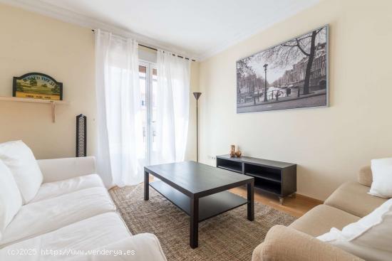  Apartamento de 3 dormitorios en alquiler en Moncloa - MADRID 