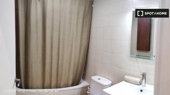 Apartamento de 2 dormitorios en alquiler en Sants - BARCELONA