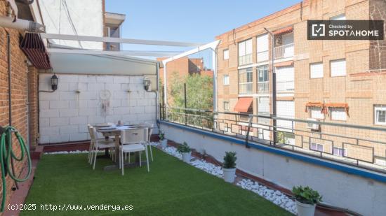 Piso en alquiler de 3 habitaciones en Arganzuela - MADRID