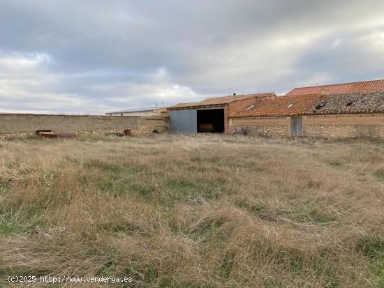 VENTA DE SOLAR EN TORRALBA DE LOS SISONES (TERUEL) - TERUEL