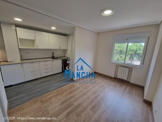  INMOBILIARIA LA MANCHA ALQUILA PISO CENTRICO EN FRENTE DEL PARQUE ABELARDO SANCHEZ. - ALBACETE 