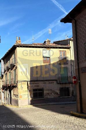  EDIFICIO A REHABILITAR, MUY CERCA DEL ACUEDUCTO - SEGOVIA 