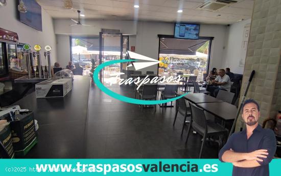 RENTABLE BAR RESTAURANTE EN TRASPASO EN NOU CAMPANAR, VALENCIA. - VALENCIA