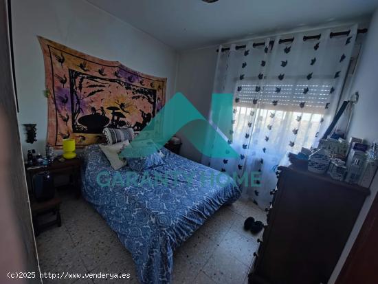 ¡SE VENDE CHALET EN MALPARTIDA DE CÁCERES! 🏡✨ - CACERES