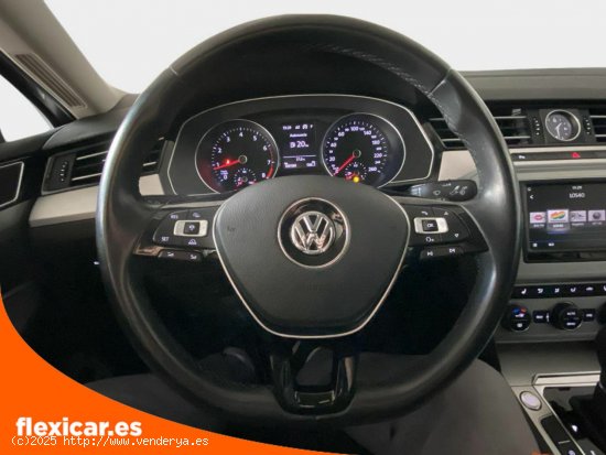 Volkswagen Passat Sport 1.8 TSI 180CV BMT DSG - Murcia