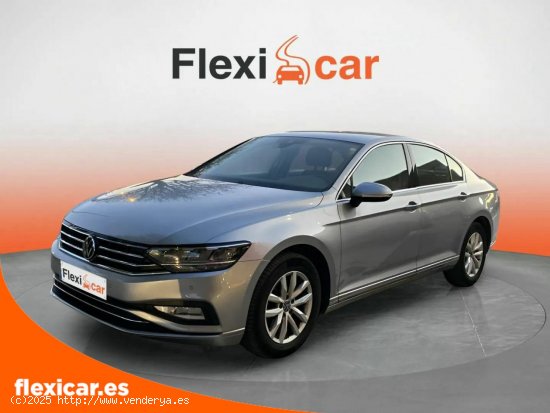 Volkswagen Passat 1.6 TDI 88kW (120CV) DSG - Jerez de la Frontera