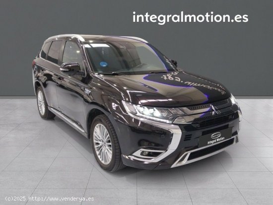 Mitsubishi Outlander 2.4 PHEV Kaiteki Auto 4WD - Lugo