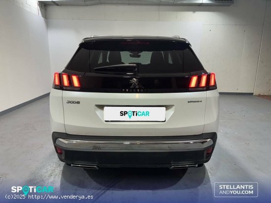 Peugeot 3008  300 e-EAT8 GT - Sant Feliu de Llobregat