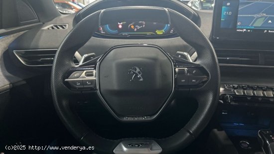 Peugeot 3008  225 e-EAT8 GT - Mataro