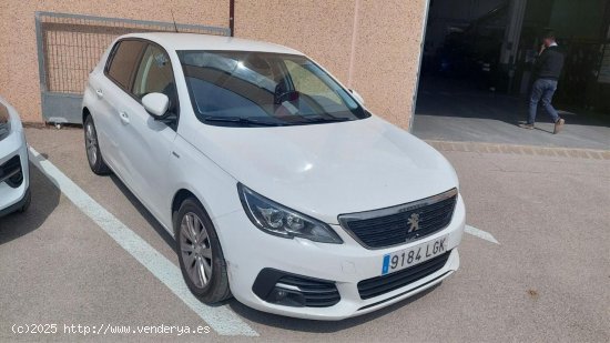 Peugeot 308 STYLE BLUE HDI 100 CV - Ponteareas