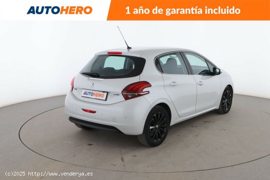 Peugeot 208 1.6 Blue-HDi Allure - 