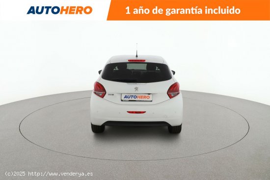 Peugeot 208 1.2 PureTech Tech Edition - 